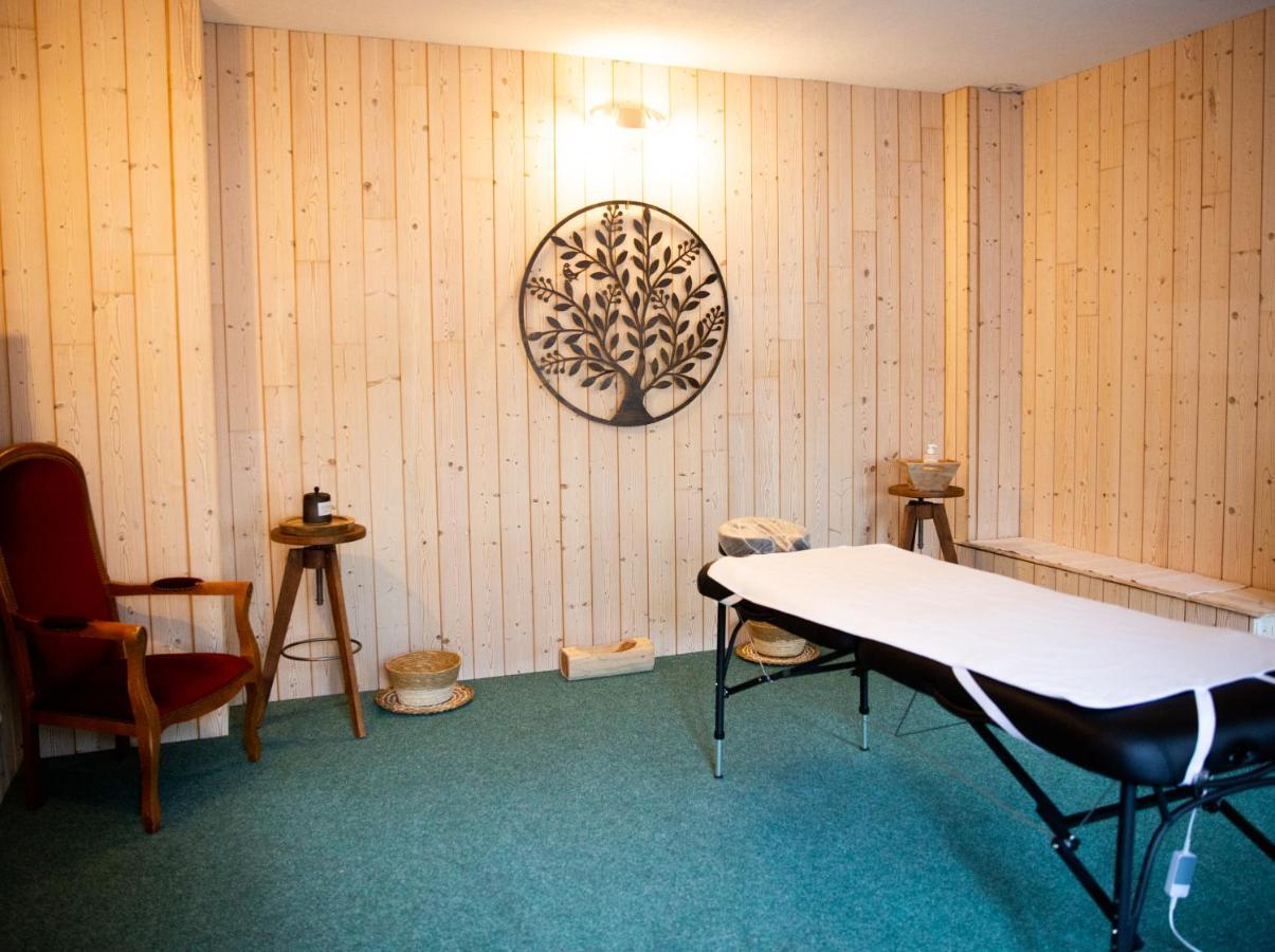 Logis Hotel Restaurant De La Poste Et Spa De Montagne Le Bonhomme Zewnętrze zdjęcie