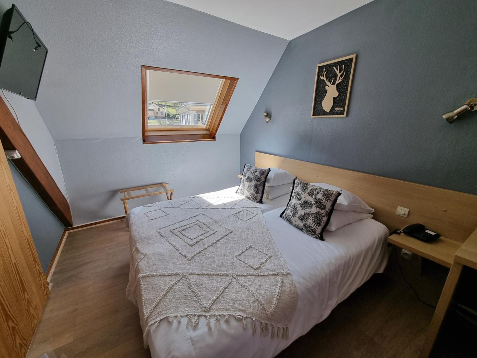 Logis Hotel Restaurant De La Poste Et Spa De Montagne Le Bonhomme Pokój zdjęcie