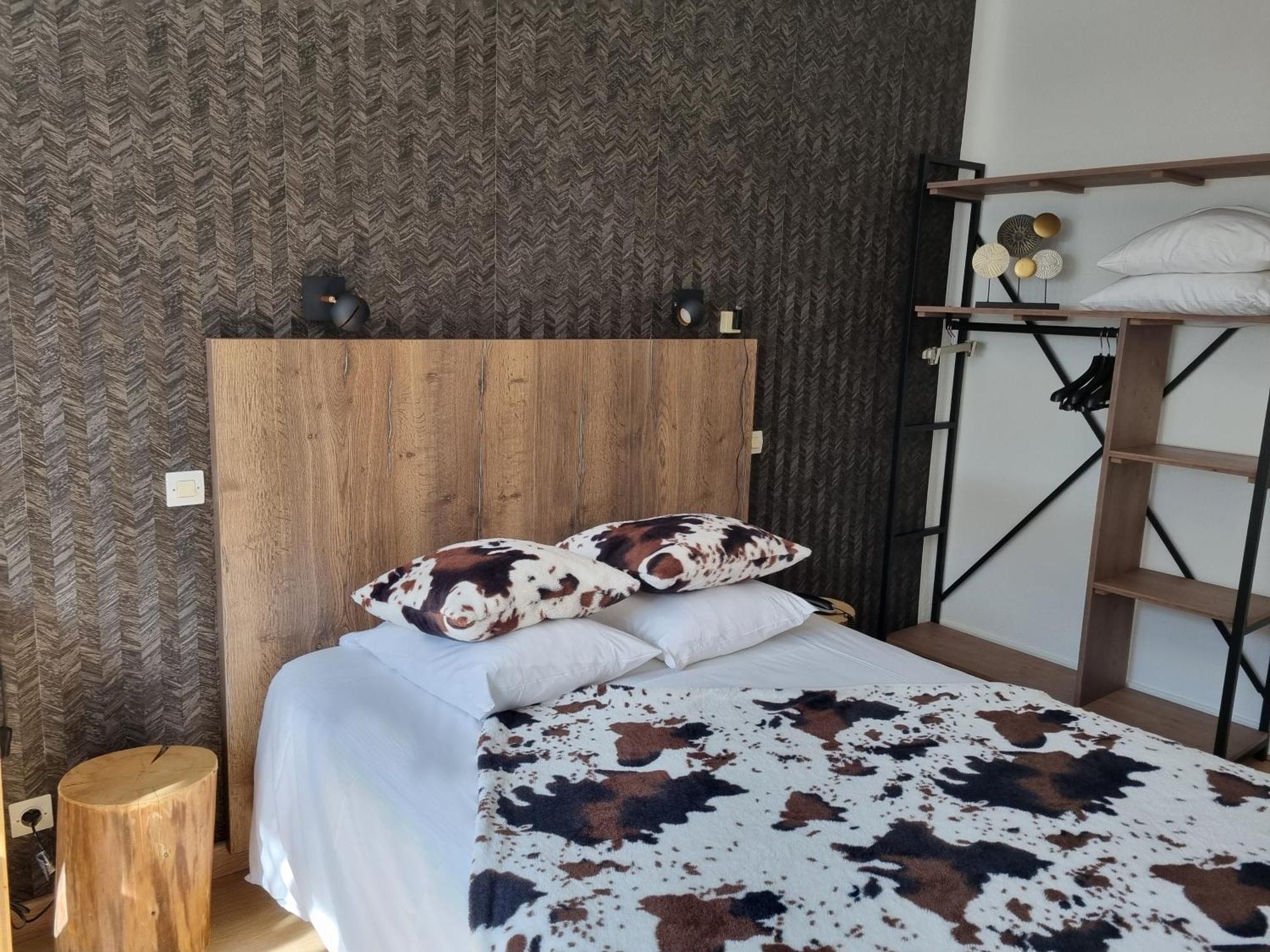 Logis Hotel Restaurant De La Poste Et Spa De Montagne Le Bonhomme Pokój zdjęcie